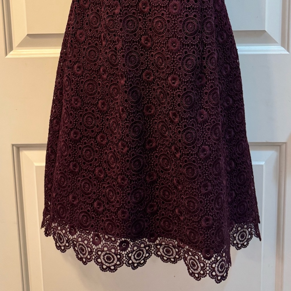 Ever New Melbourne Deep Plum Guipure Lace Sleeveless Dress - Size US 2 - Picture 8 of 10